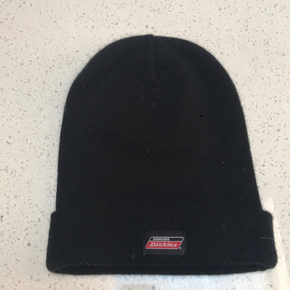 never worn dickies beanie